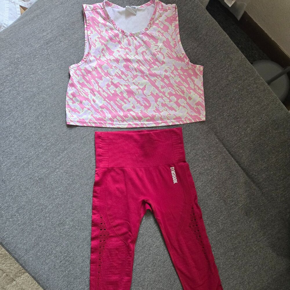 Gymshark Training Crop Tank Size S Training Crop Tank Size S Check The Measureme